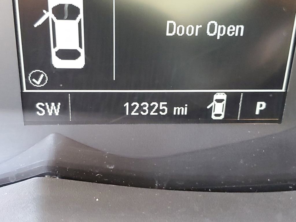 Used 2022 Chevrolet Trax LS w/ Tint and Cruise Package image 28