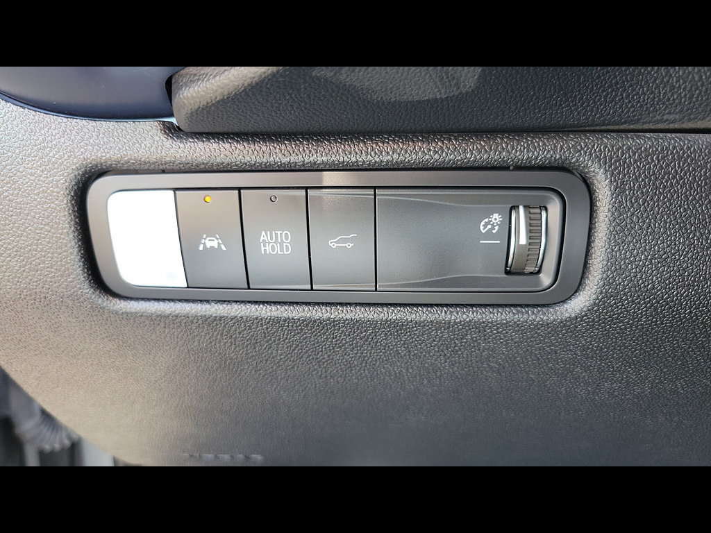 Used 2024 Chevrolet Equinox EV LT w/ LPO, Blackout Package FWD image 22