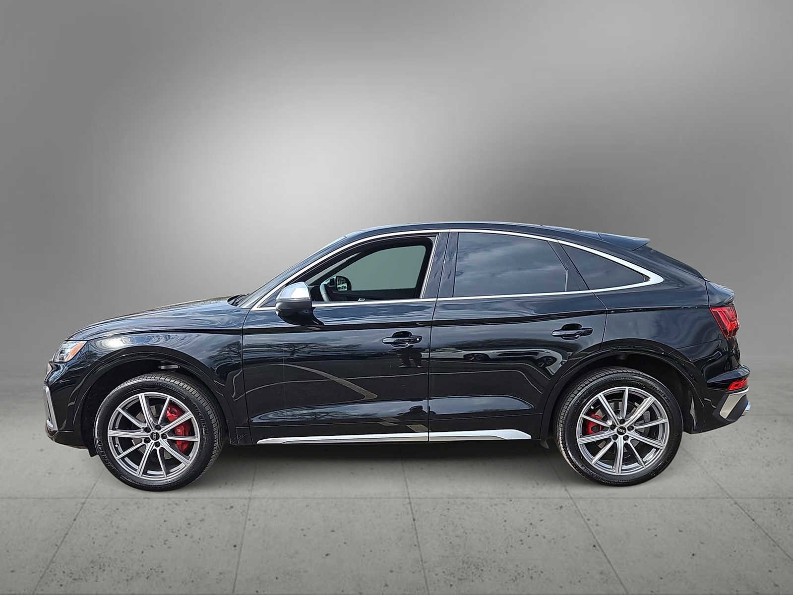 Certified 2025 Audi SQ5 Premium Plus w/ Premium Plus Package image 5