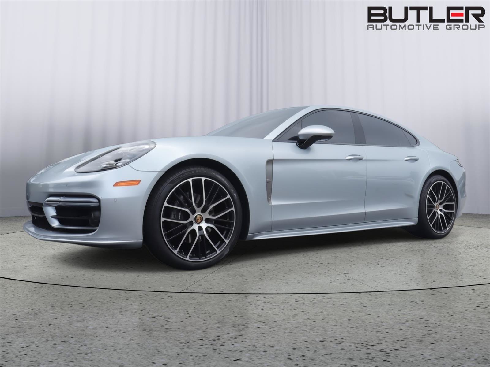 Used 2023 Porsche Panamera Platinum Edition w/ Sportdesign Package RWD image 44