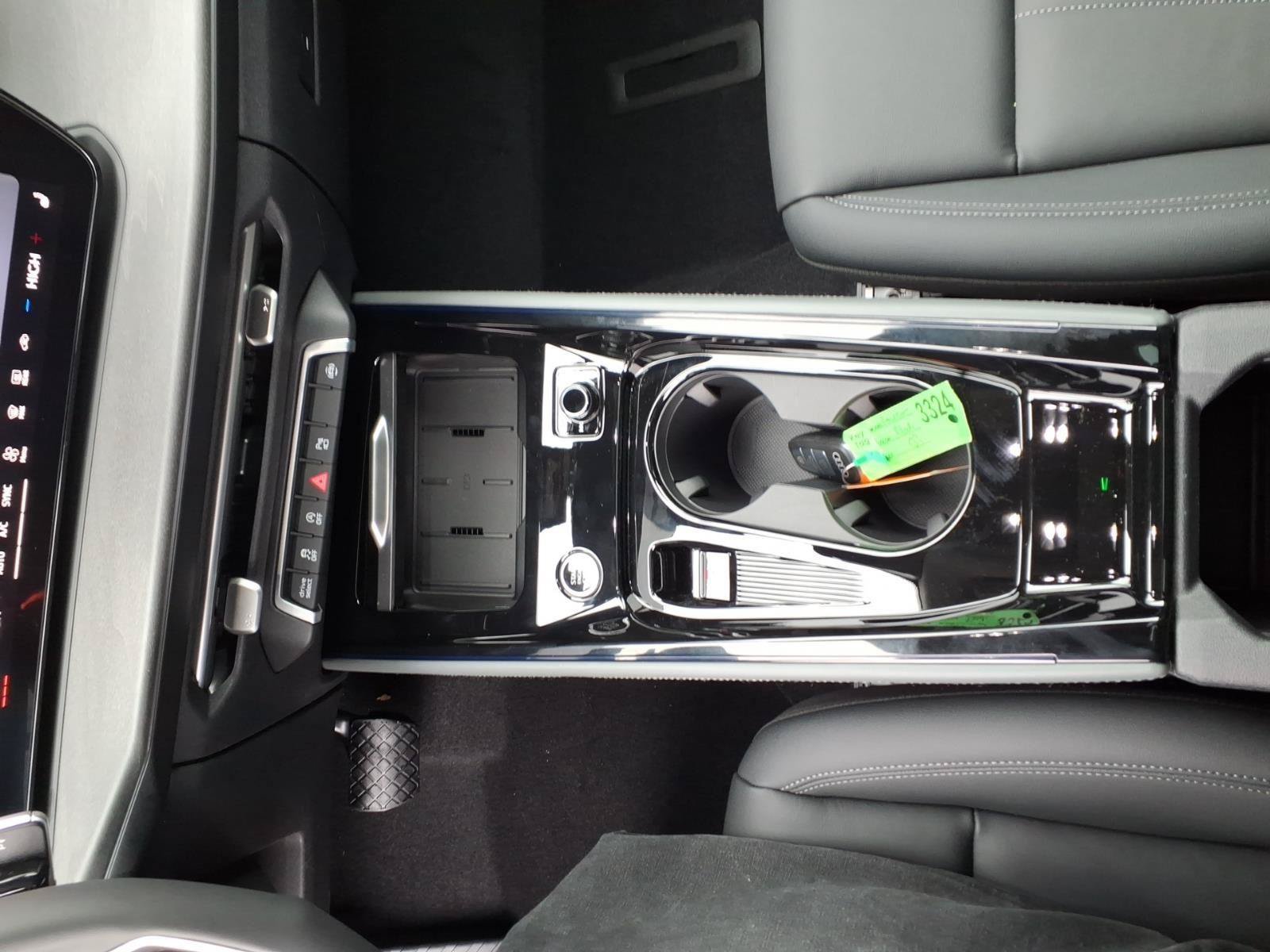 New 2026 Audi Q3 quattro 2.0T AWD/4WD image 26