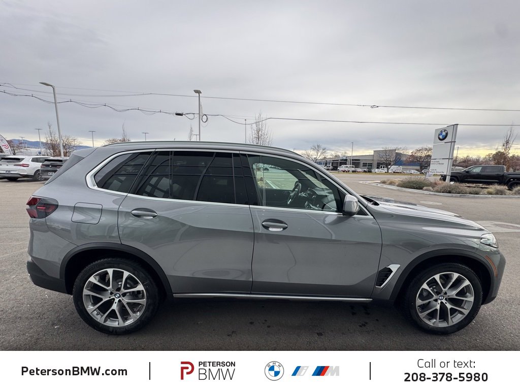 New 2026 BMW X5 xDrive40i image 8