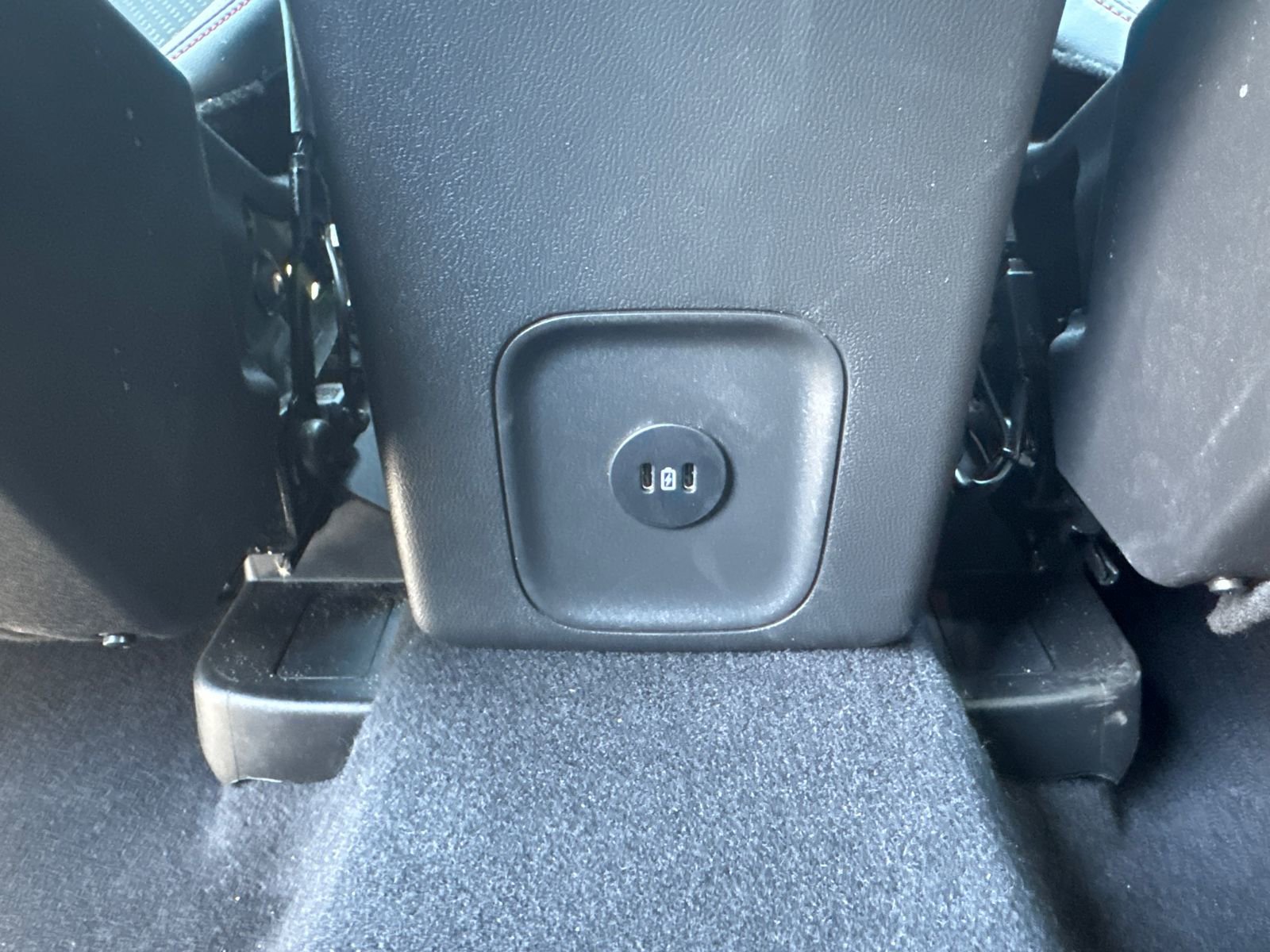 Used 2026 Ford Escape ST-Line FWD image 24