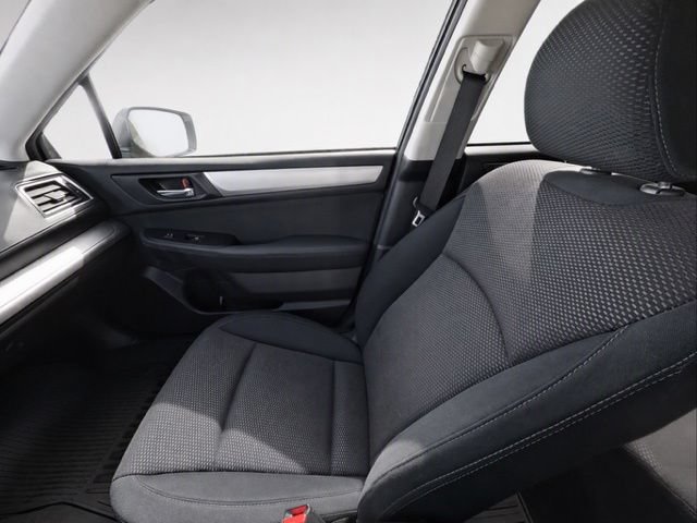 Used 2017 Subaru Outback 2.5i Premium AWD/4WD image 18