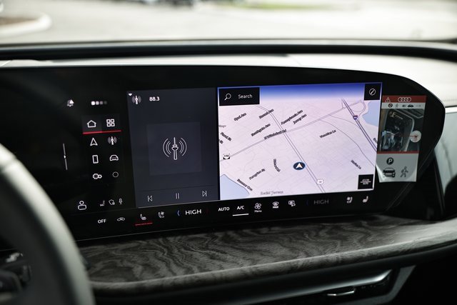 New 2025 Audi Q5 Premium Plus image 35