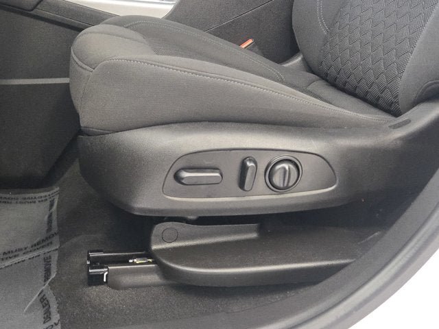 Used 2021 Chevrolet Blazer LT FWD image 21