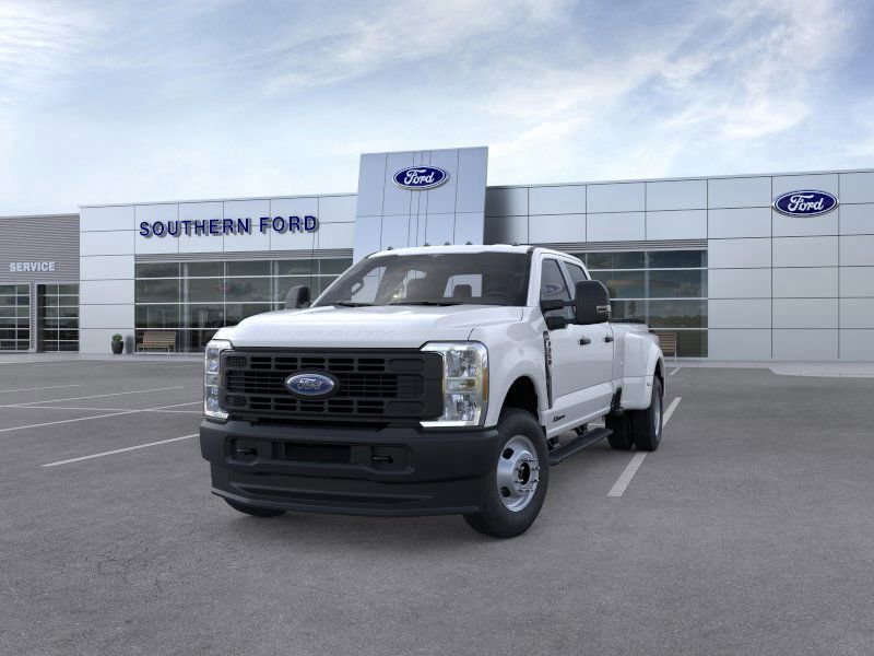 New 2026 Ford F350 XL image 2
