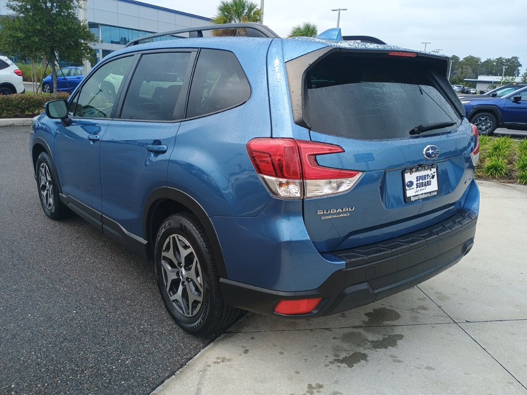 Used 2021 Subaru Forester Premium w/ Popular Package #1 AWD/4WD image 7