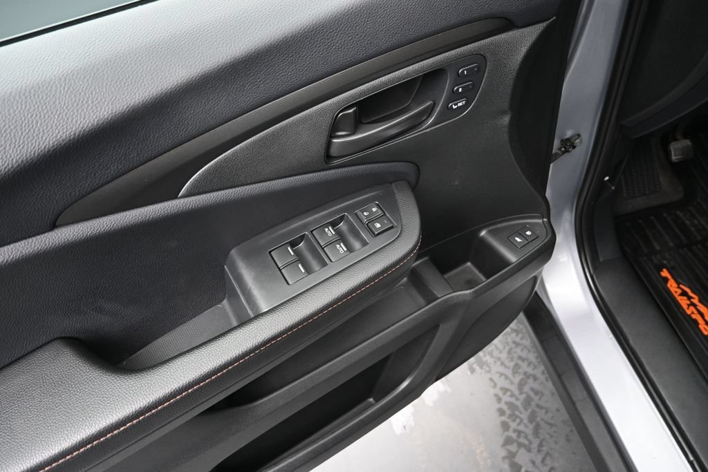 Certified 2024 Honda Passport TrailSport image 23