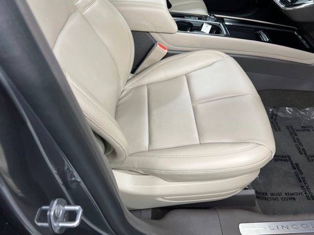 Certified 2023 Lincoln Corsair AWD w/ Equipment Group 101A image 22