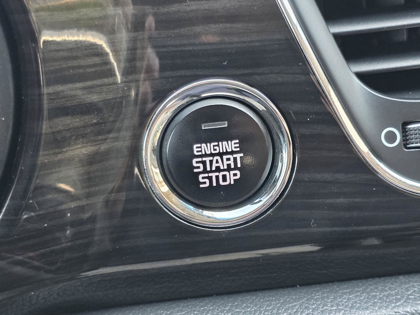 Used 2019 Kia Sedona SX FWD image 14