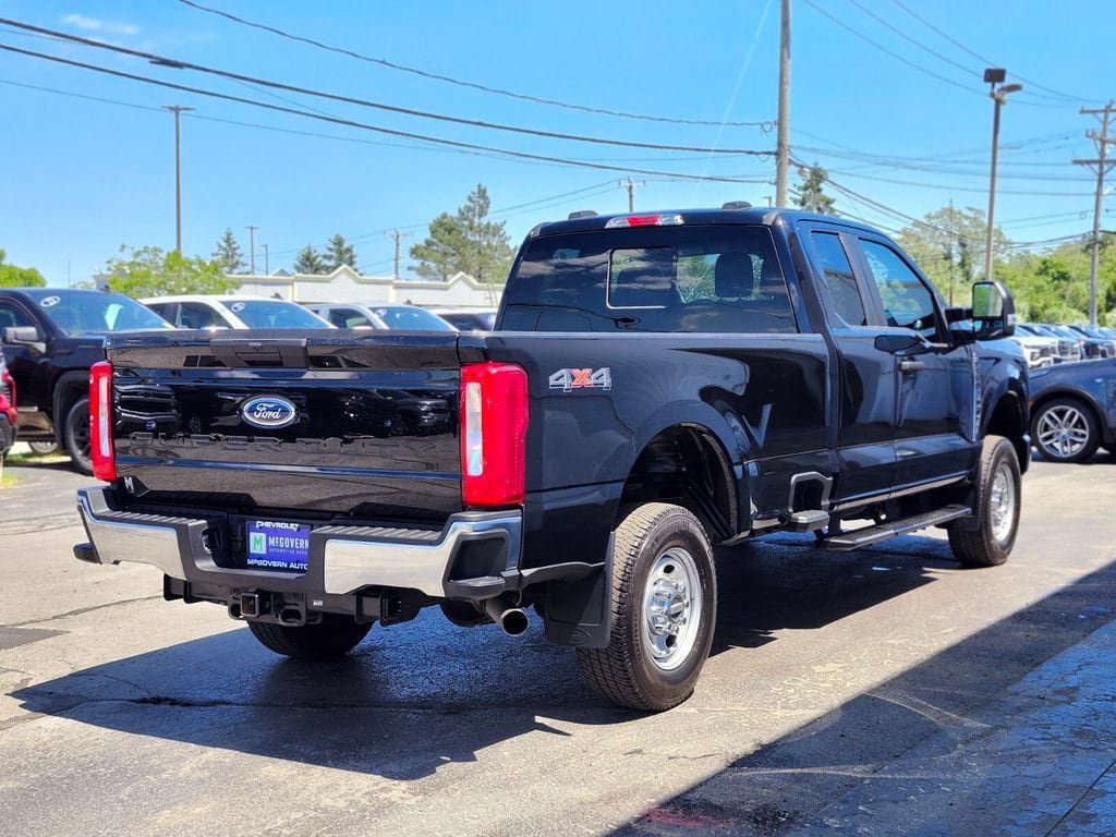 Used 2024 Ford F350 XL w/ Snow Plow Prep Package AWD/4WD image 5