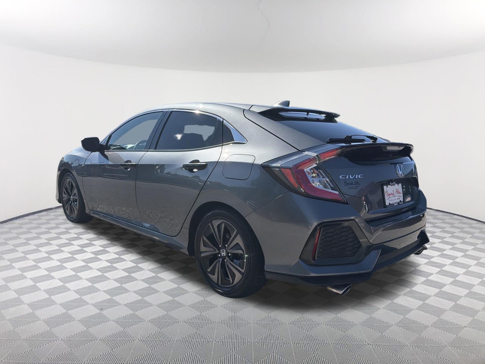 Used 2018 Honda Civic EX image 8