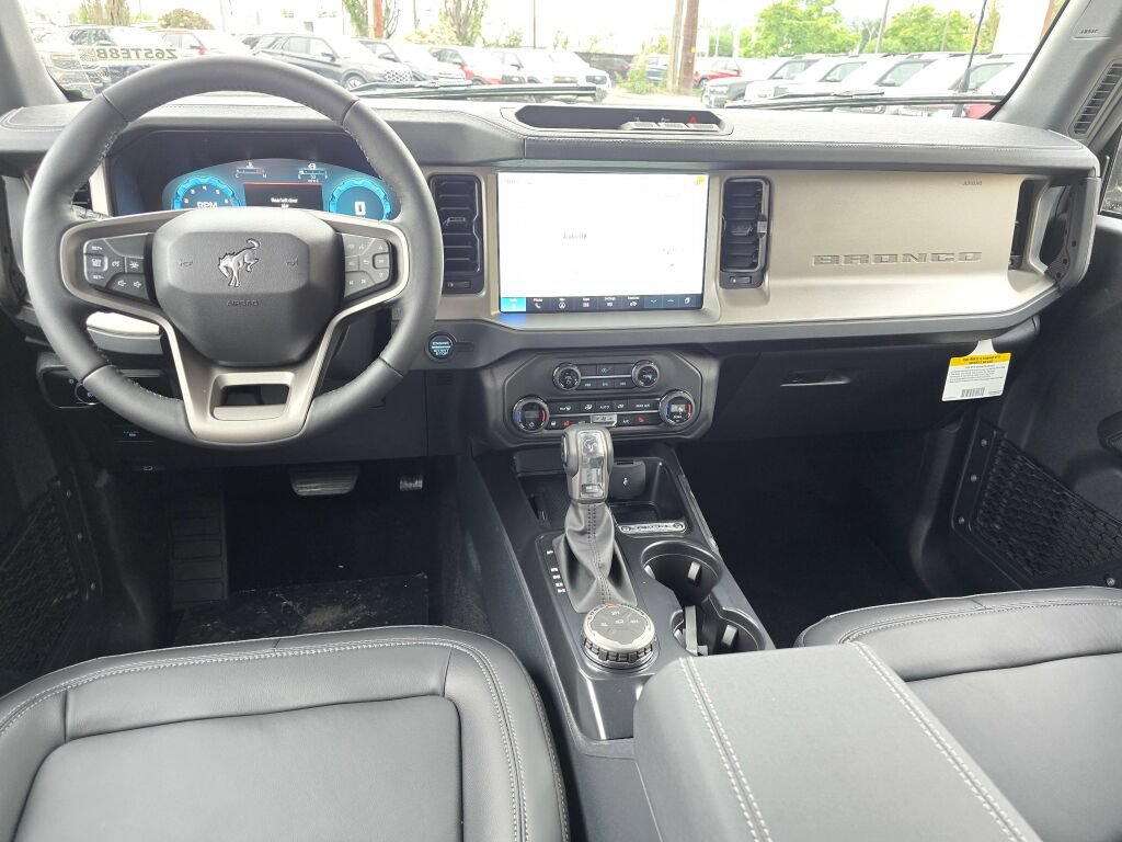 New 2026 Ford Bronco Outer Banks AWD/4WD image 15