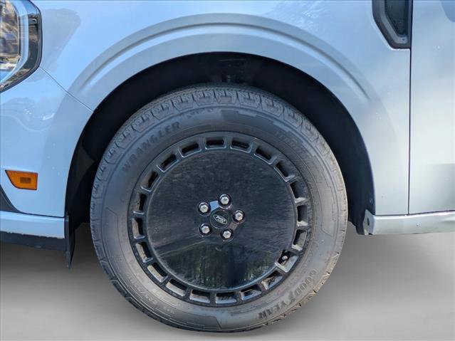 Used 2026 Ford Maverick Lobo image 14