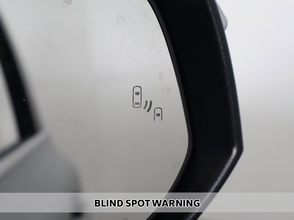 Used 2017 Toyota Highlander XLE image 6