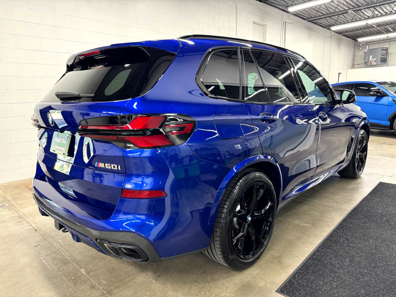 Used 2024 BMW X5 M60i image 4