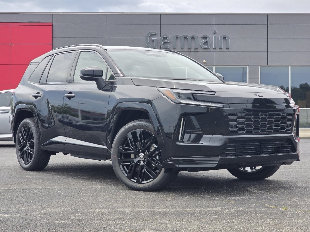 New 2026 Toyota RAV4 XSE AWD/4WD image 2