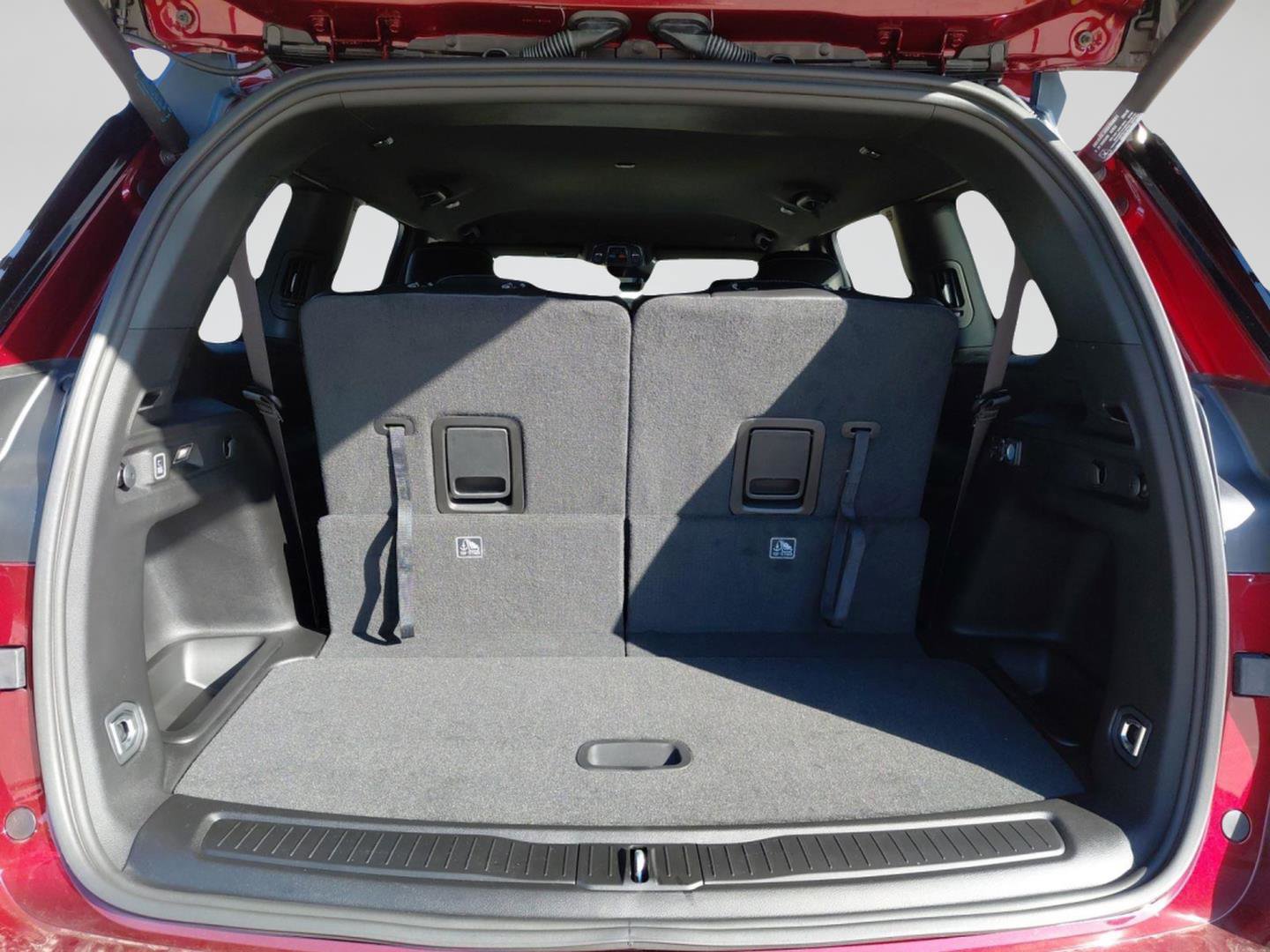 New 2025 Jeep Grand Cherokee L Limited w/ Black Appearance Package image 33