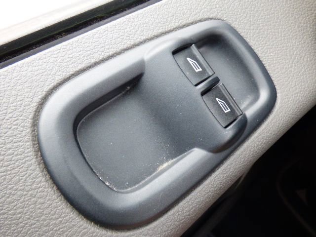 Used 2022 Ford Transit 250 148 High Roof Extended RWD image 27