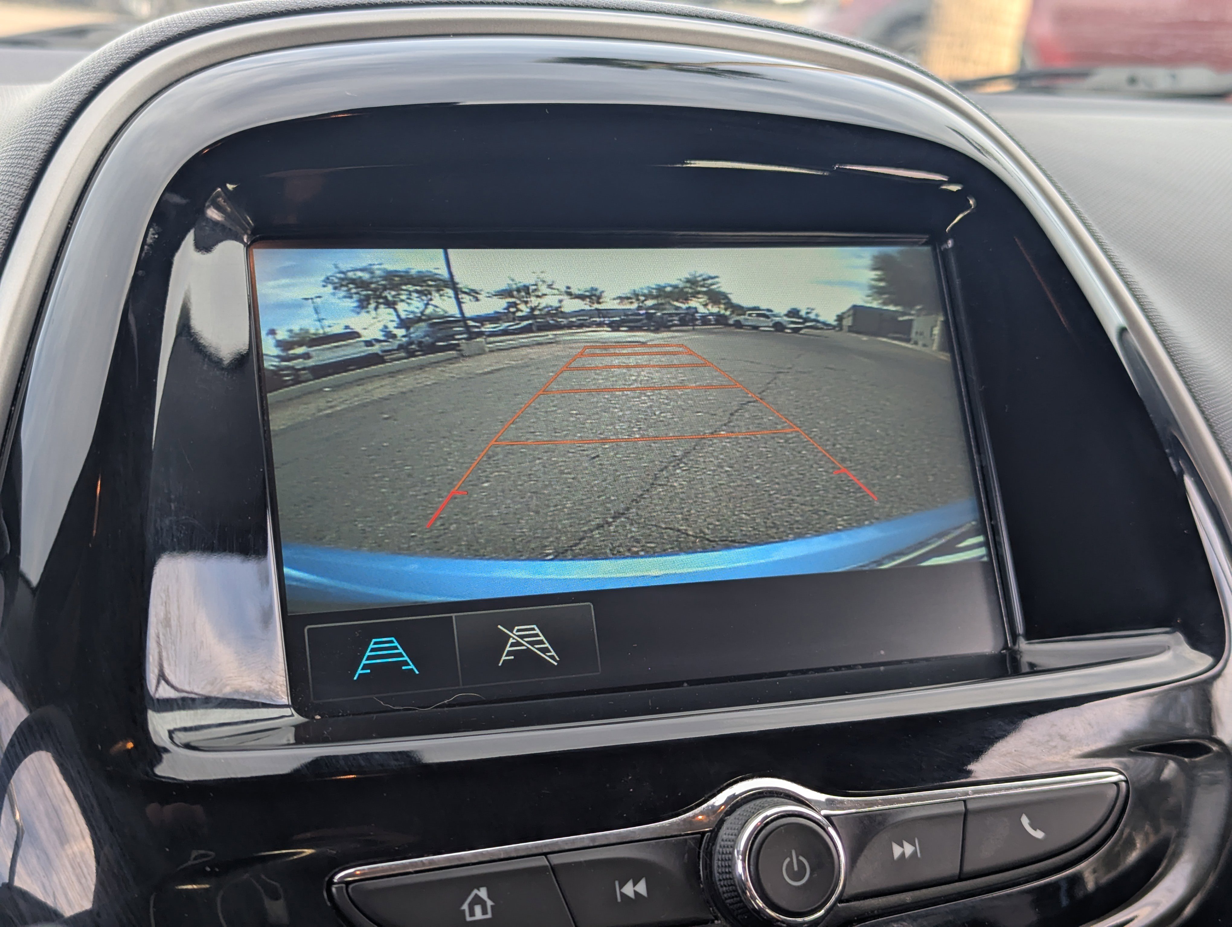 Used 2018 Chevrolet Spark LT image 25