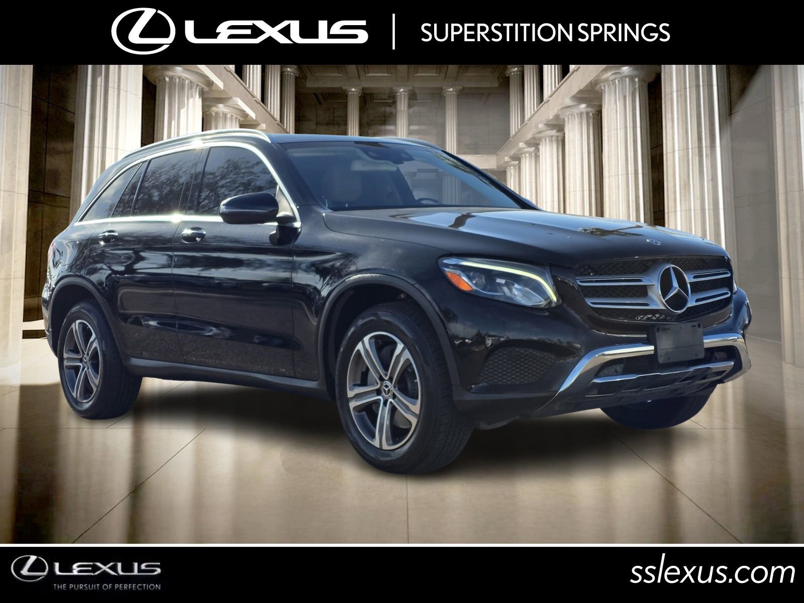 Used 2019 Mercedes-Benz GLC 300 4MATIC image 1