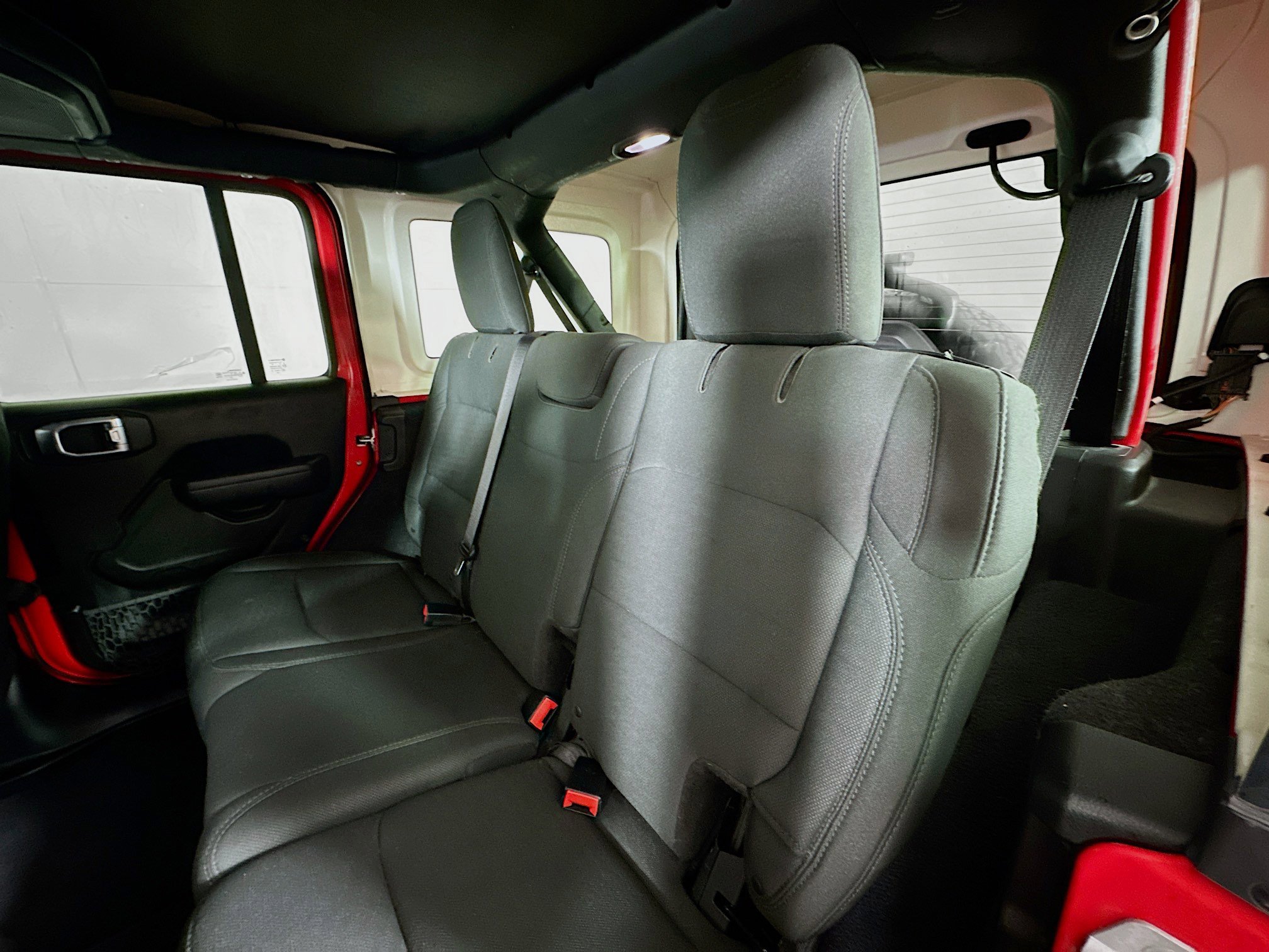 Used 2018 Jeep Wrangler Unlimited Sport S image 22