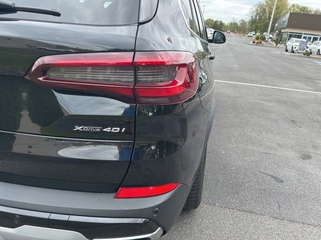 Used 2021 BMW X5 xDrive40i w/ Premium Package 2 image 6
