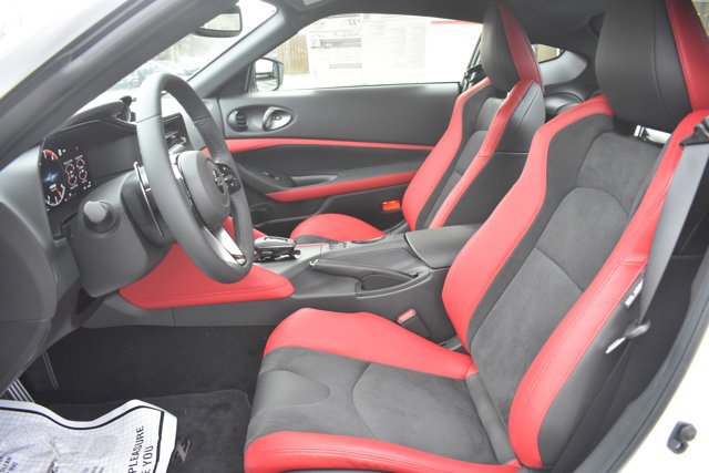 New 2026 Nissan Z Performance w/ Floor Mat Package image 13