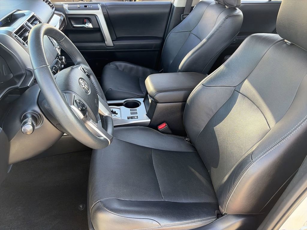 Used 2021 Toyota 4Runner Limited AWD/4WD image 13