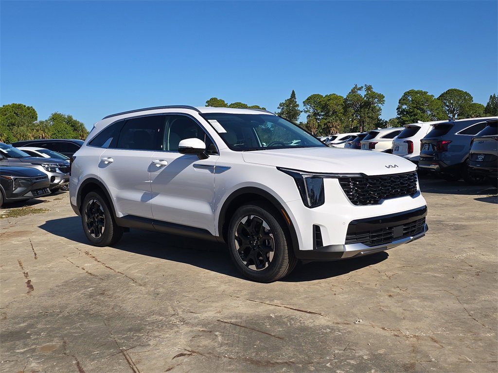 New 2026 Kia Sorento S image 2
