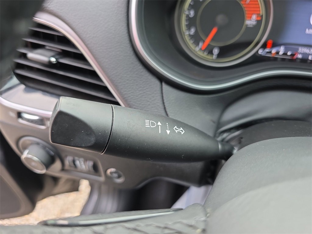 Used 2022 Jeep Cherokee Limited image 21