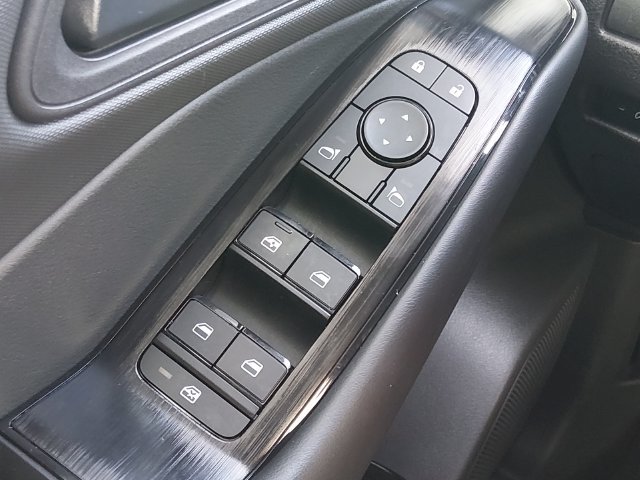 Used 2026 Nissan Rogue S FWD image 26
