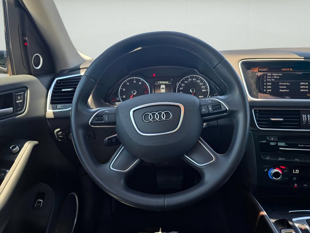 Used 2015 Audi Q5 2.0T Premium Plus w/ Technology Package AWD/4WD image 22