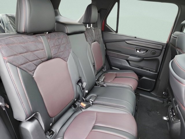 New 2026 Honda Pilot Black Edition image 18