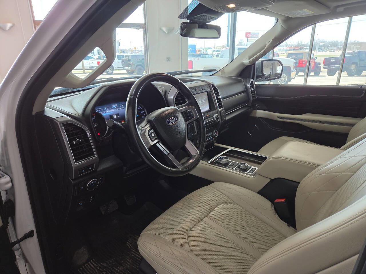 Used 2018 Ford Expedition Max Platinum image 15