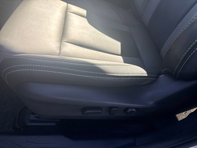Used 2023 Subaru Outback Onyx Edition image 11