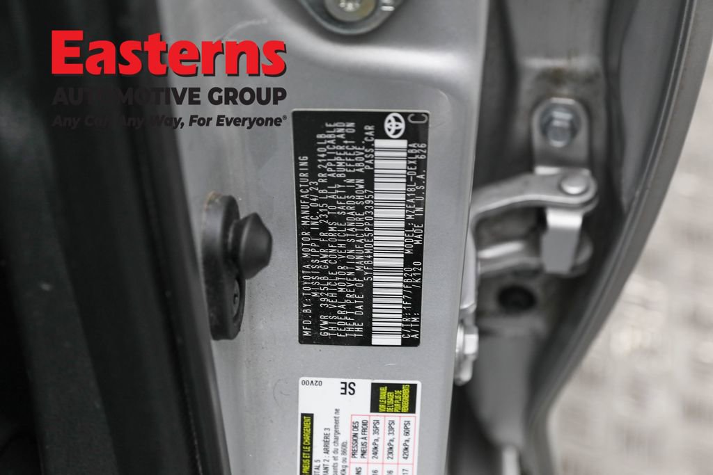 Used 2023 Toyota Corolla LE image 34