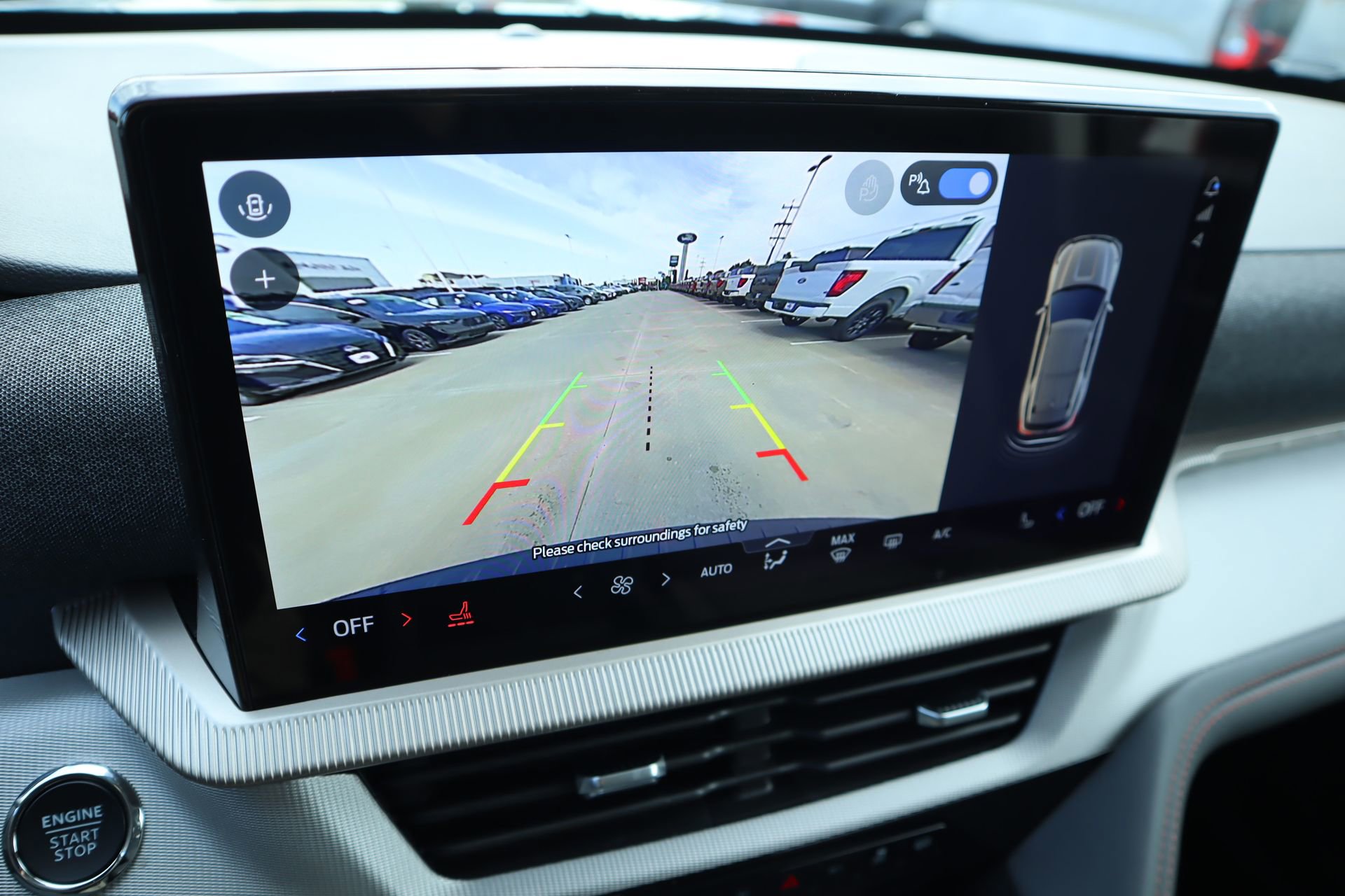 New 2026 Ford Explorer Active RWD image 8