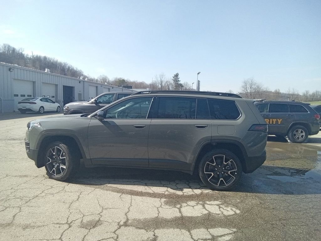 New 2026 Jeep Cherokee Overland w/ Advanced Pro Tech Group image 7