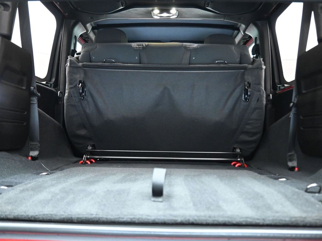 Used 2022 Jeep Wrangler Sport image 44