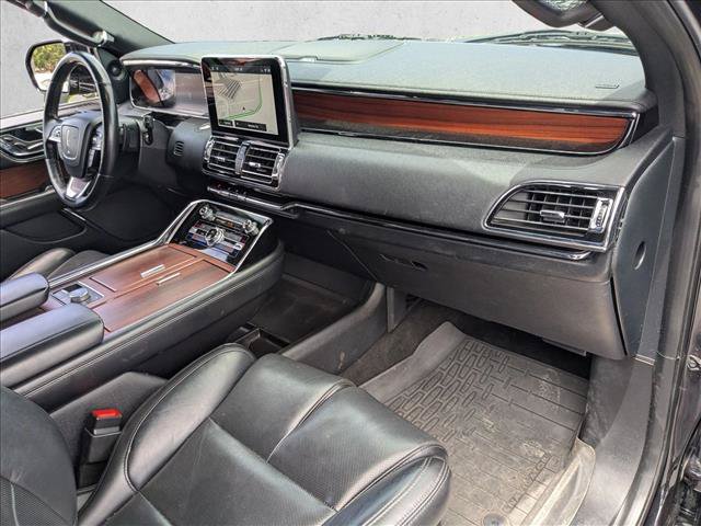Used 2021 Lincoln Navigator L Reserve w/ Cargo Convenience Package RWD image 18