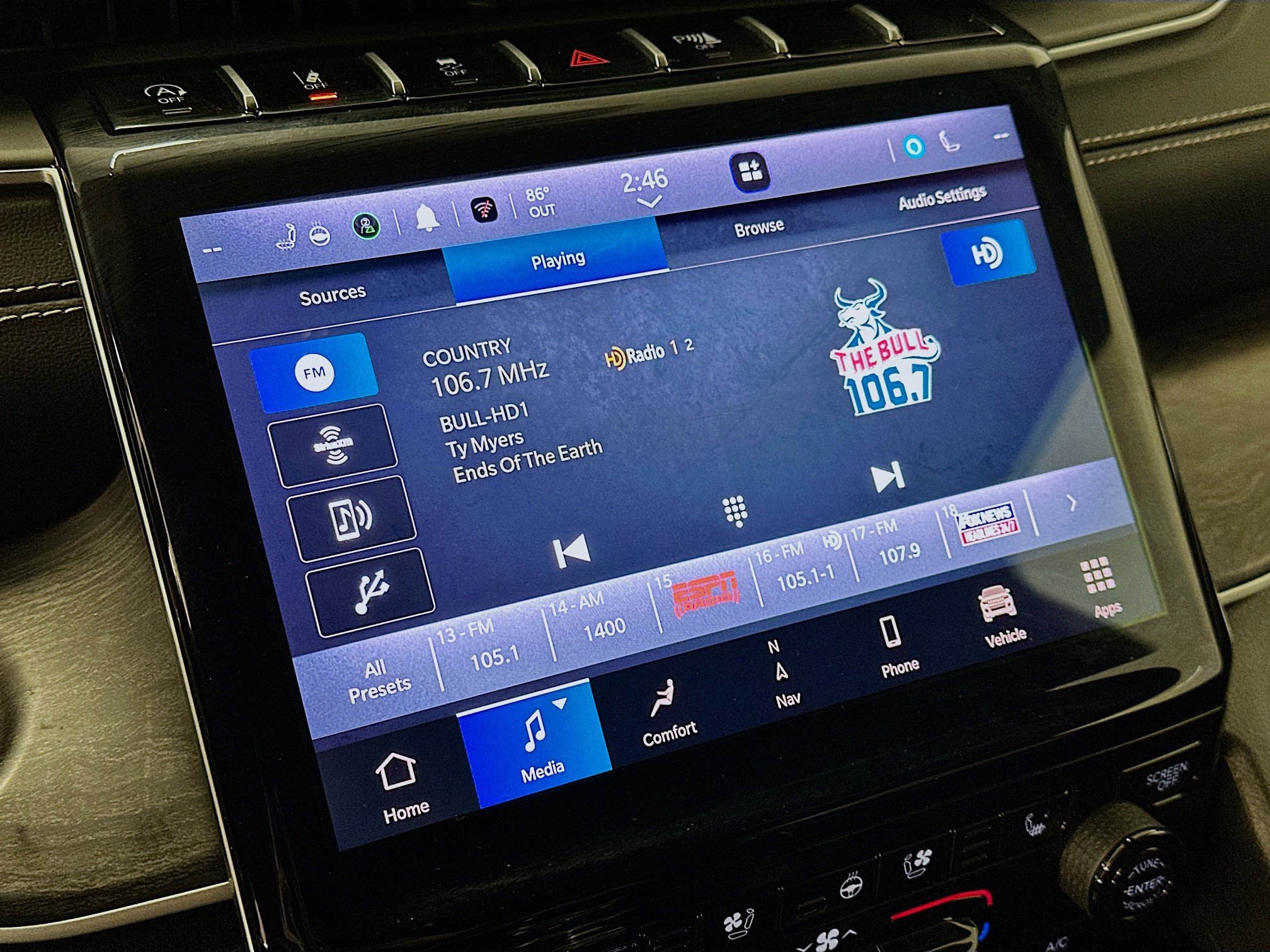 Used 2024 Jeep Grand Cherokee L Limited w/ Luxury Tech Group II image 21