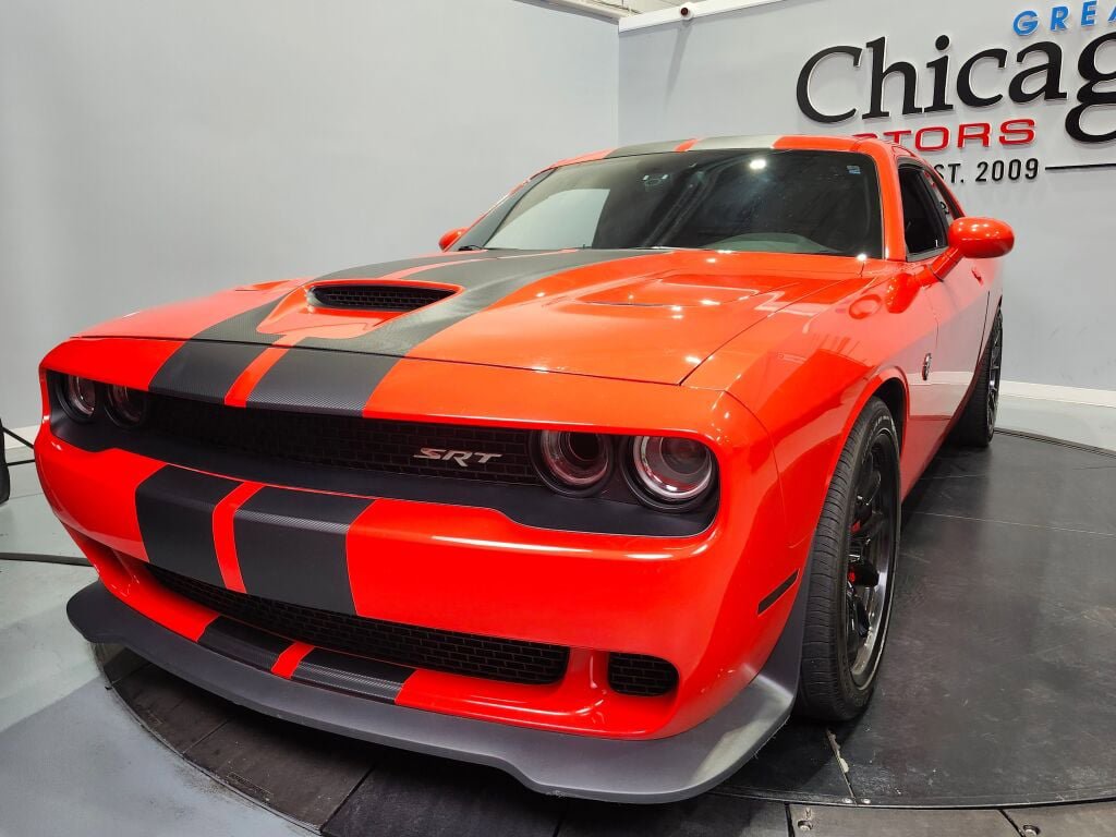 Used 2016 Dodge Challenger SRT Hellcat RWD image 7