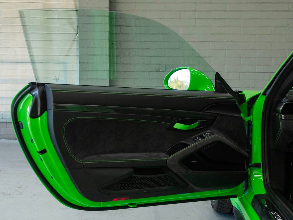 Used 2019 Porsche 911 GT3 RS image 45