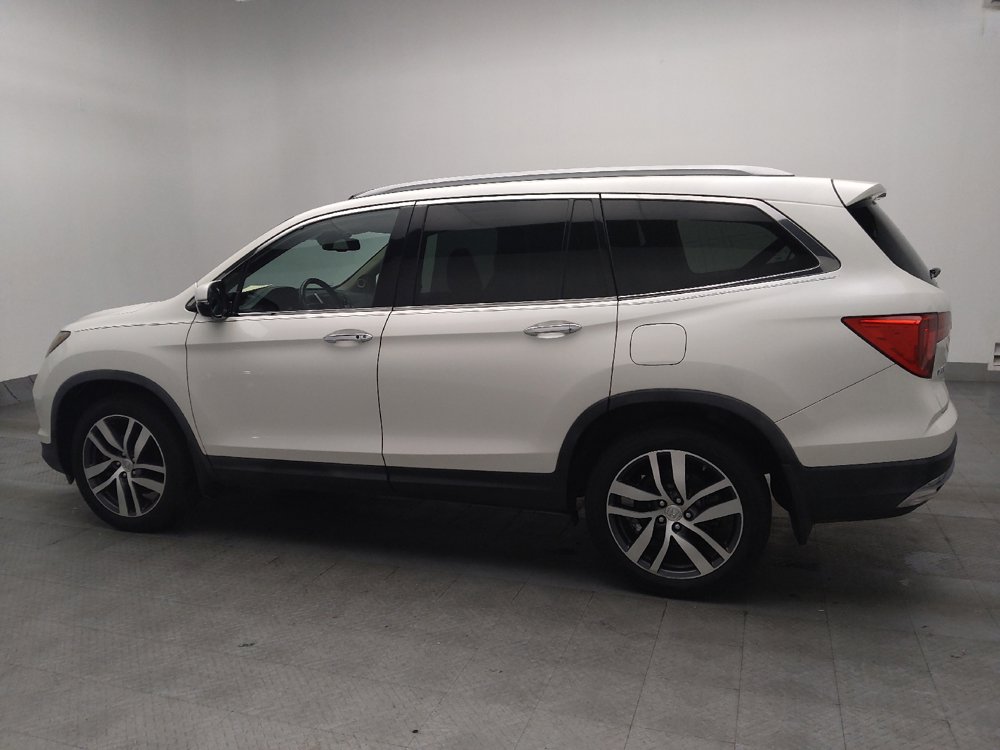 Used 2017 Honda Pilot Elite image 3