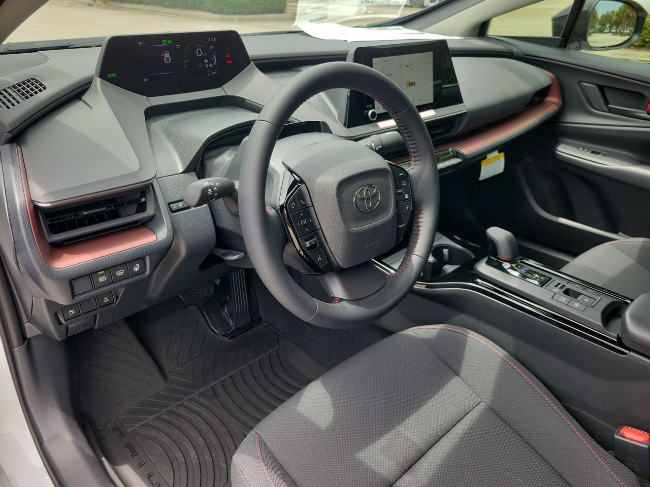 New 2026 Toyota Prius Plug-In Hybrid FWD image 15