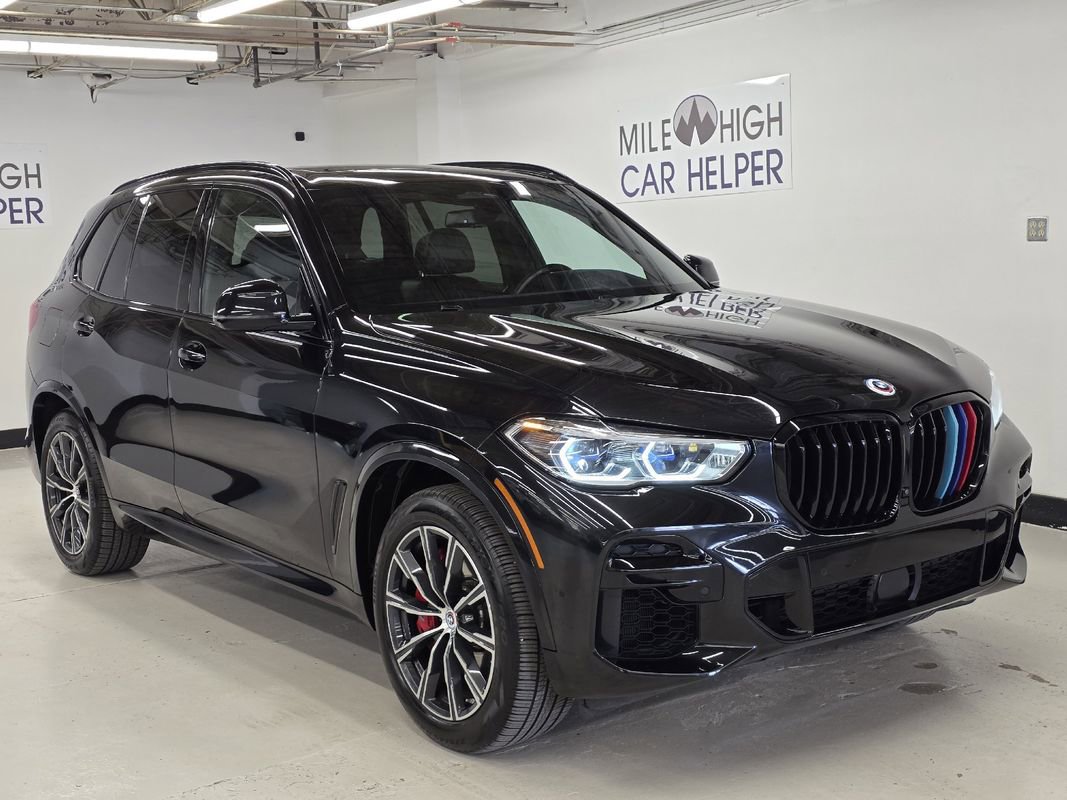 Used 2022 BMW X5 M50i w/ Executive Package AWD/4WD image 4
