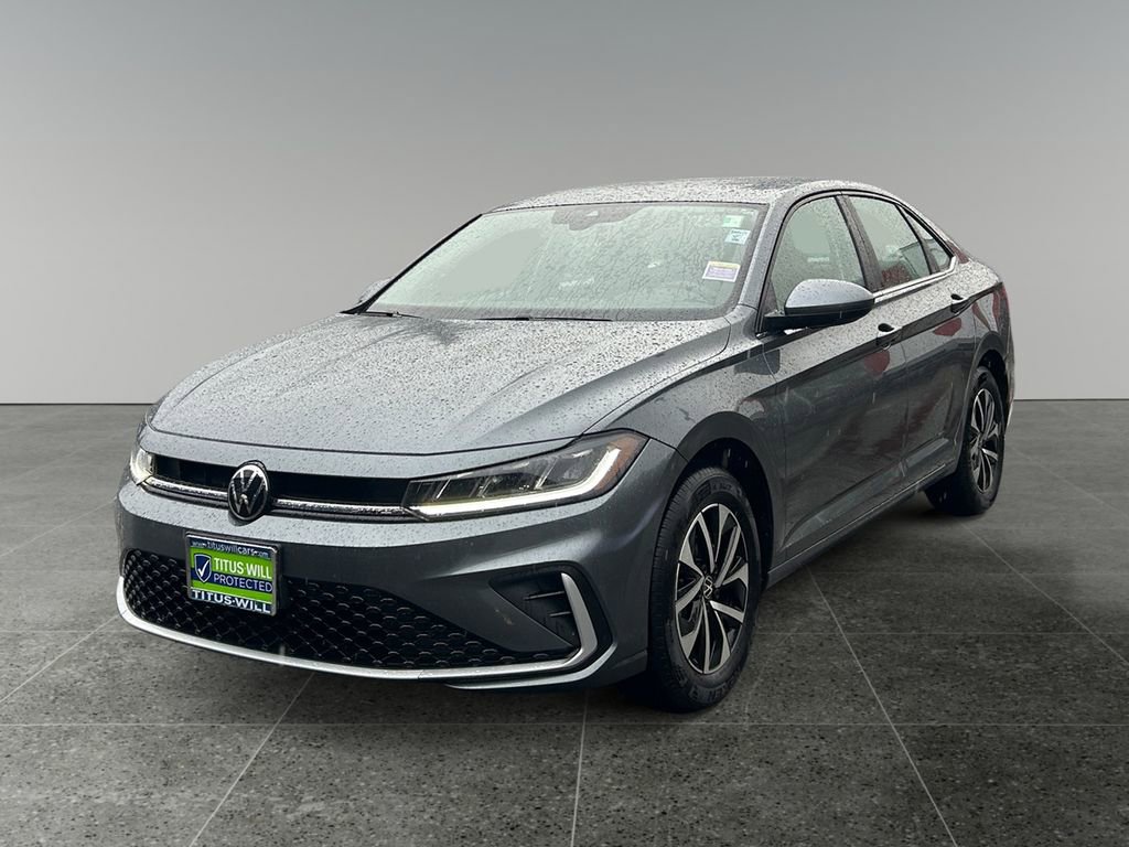 Used 2025 Volkswagen Jetta S image 3