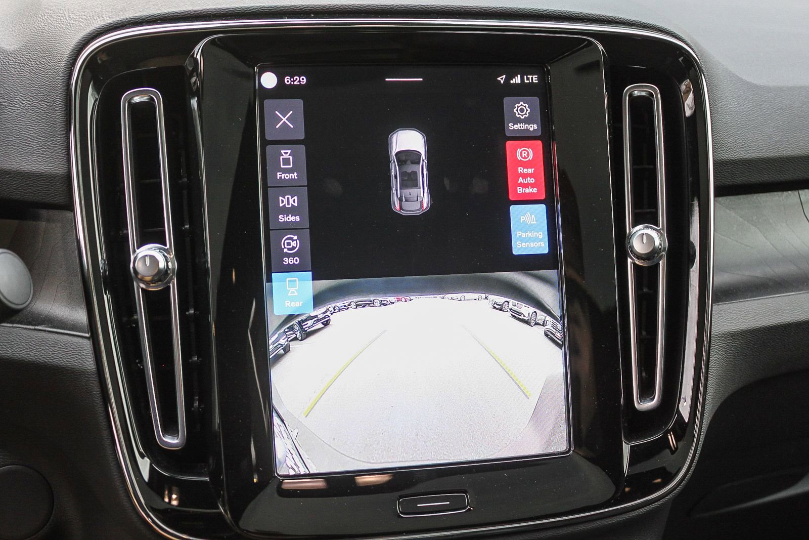 Used 2023 Volvo C40 P8 Recharge Plus AWD/4WD image 24